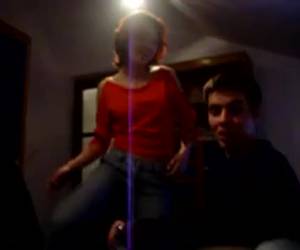 Russische tieners neuken met kleren aan